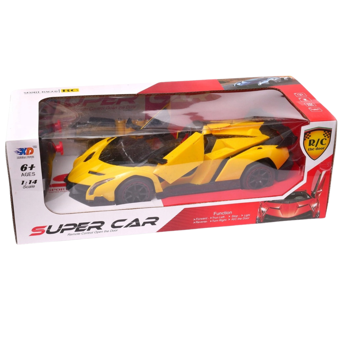 Carro deportivo RC amarillo a escala con control remoto