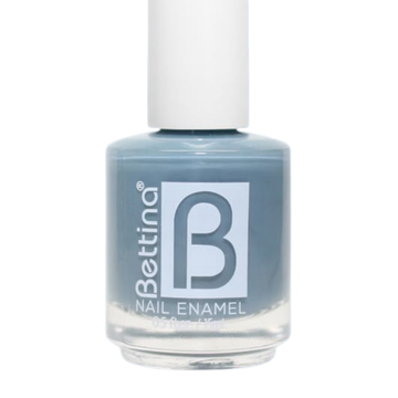 Esmalte Bettina Livid burdeos oscuro uñas elegantes y misteriosas