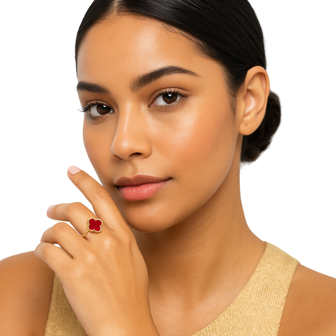 Valeria Clover Ring – Red Enamel with Gold Detailing